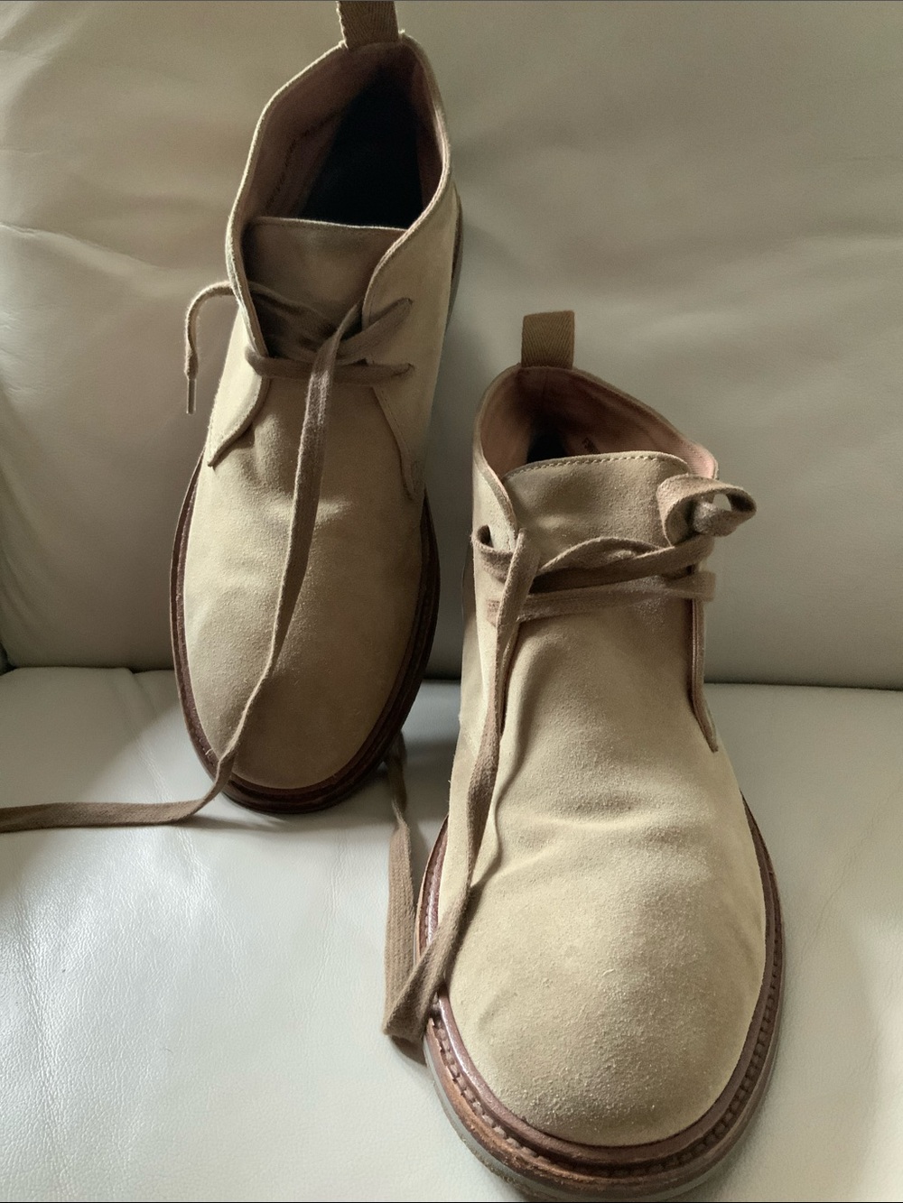 John Varvatos Suede Boots Mens 10M Tan Chukka Ankle Lace Up Desert Designer.